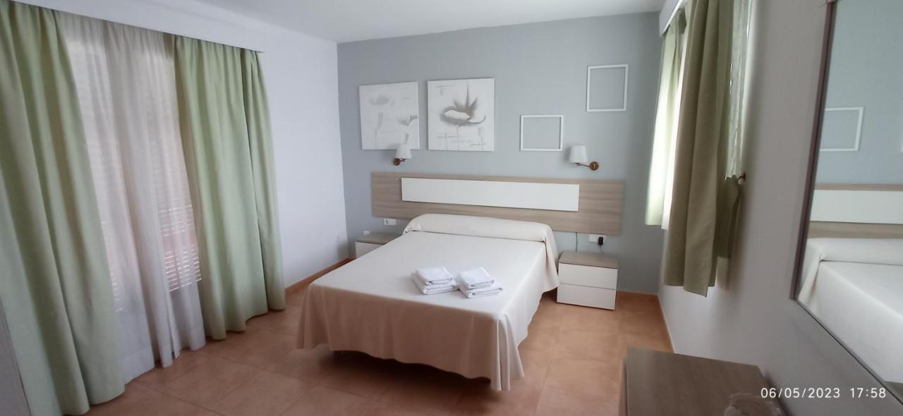 Villa Sirena Cala'N Blanes  Exteriör bild
